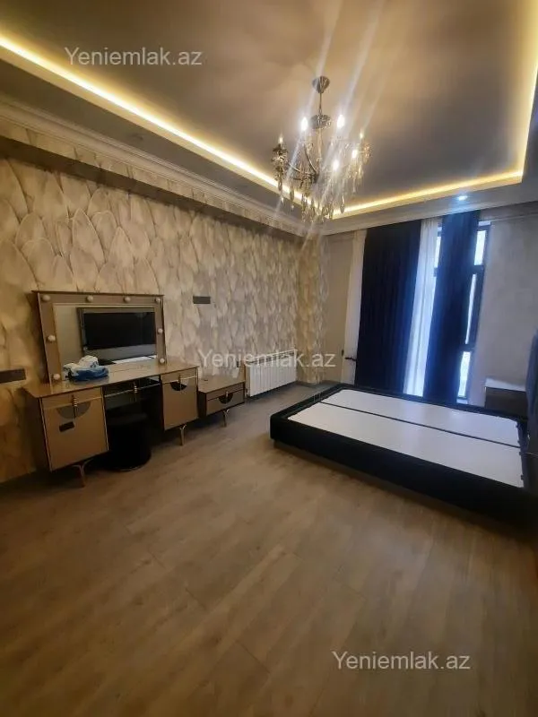 Satılır 2 otaqlı yeni tikili 85 m²