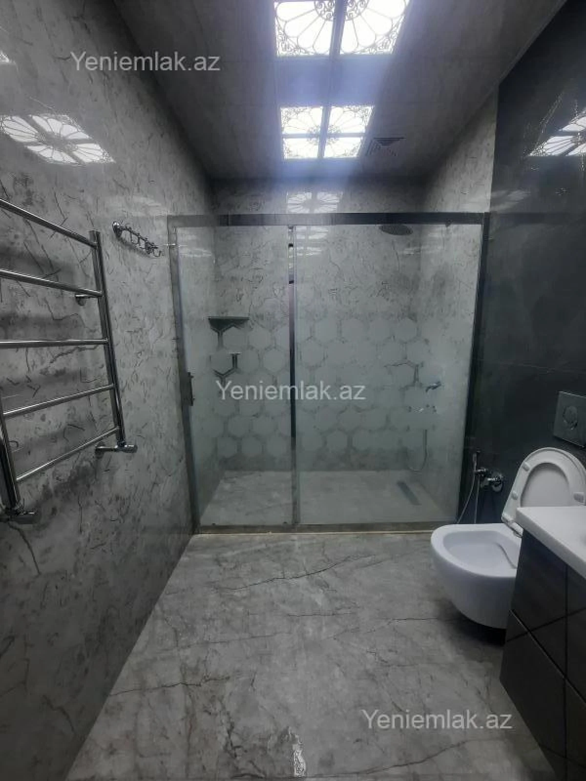 Satılır 2 otaqlı yeni tikili 85 m²