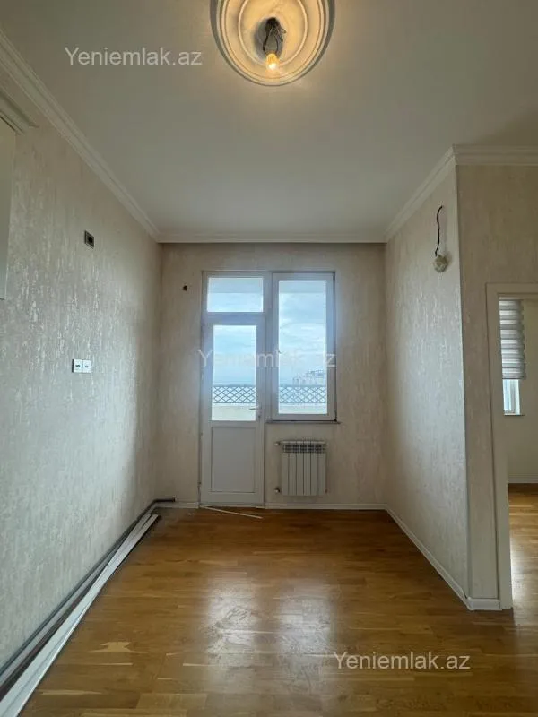 Satılır 3 otaqlı yeni tikili 66 m²