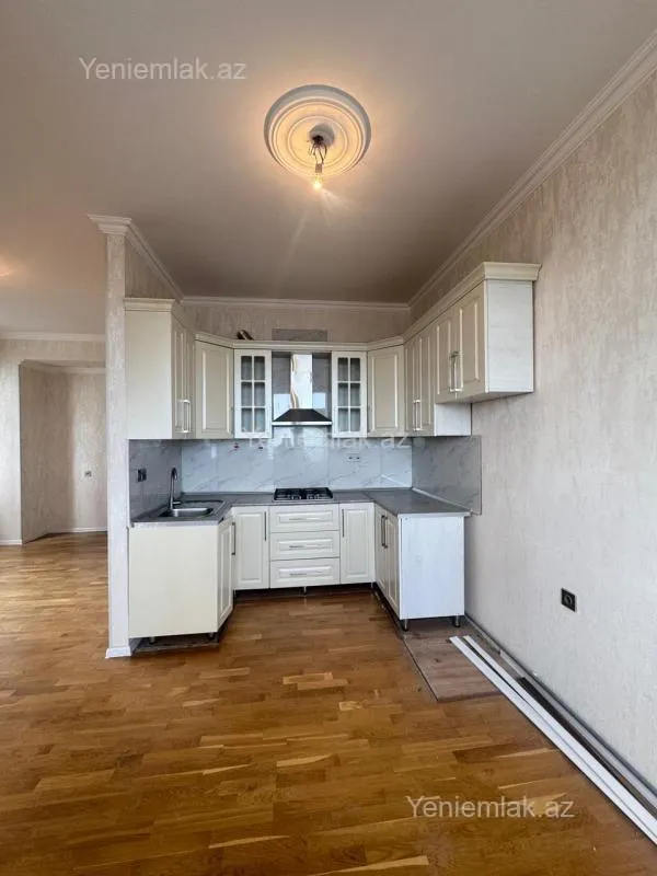 Satılır 3 otaqlı yeni tikili 66 m²