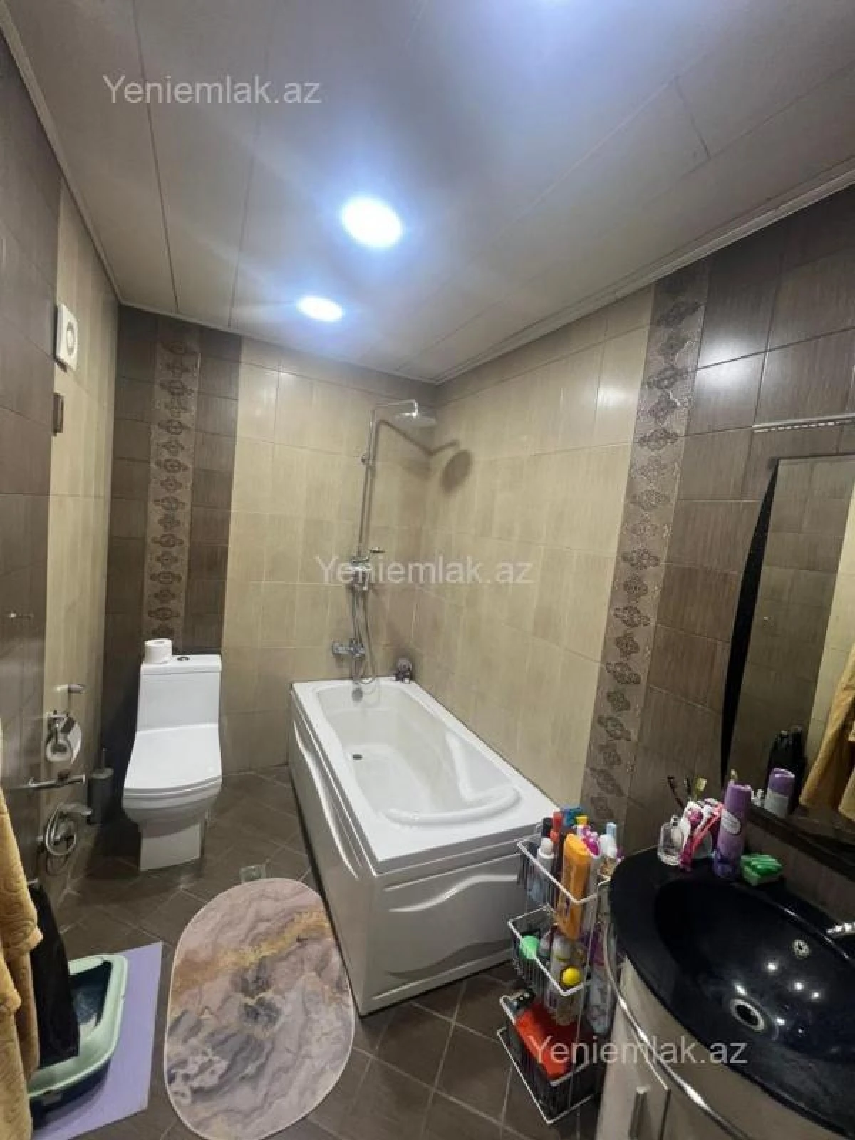 Satılır 3 otaqlı yeni tikili 110 m²