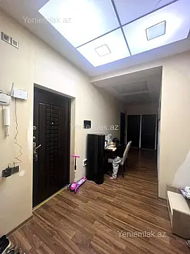 Satılır 3 otaqlı yeni tikili 110 m²