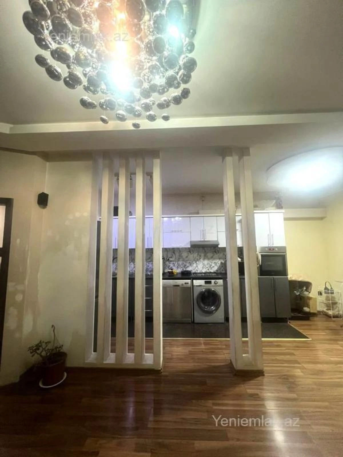 Satılır 3 otaqlı yeni tikili 110 m²