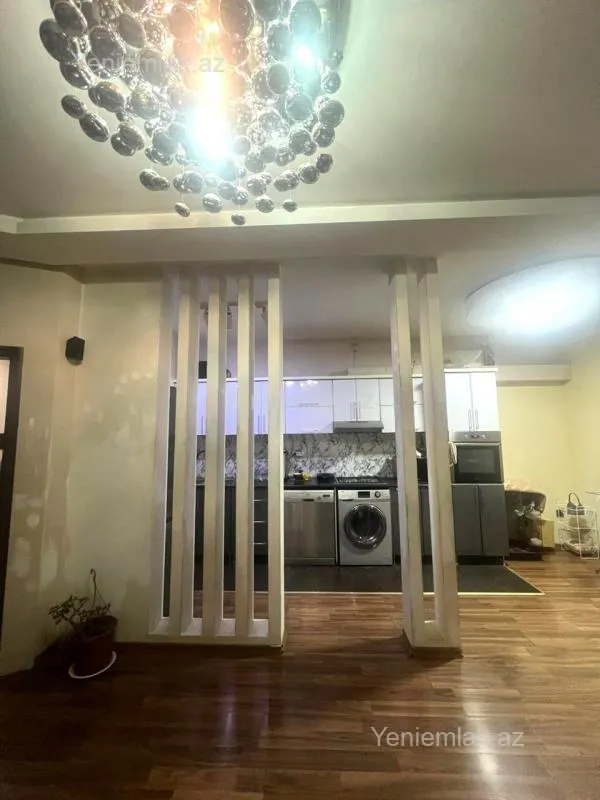 Satılır 3 otaqlı yeni tikili 110 m²