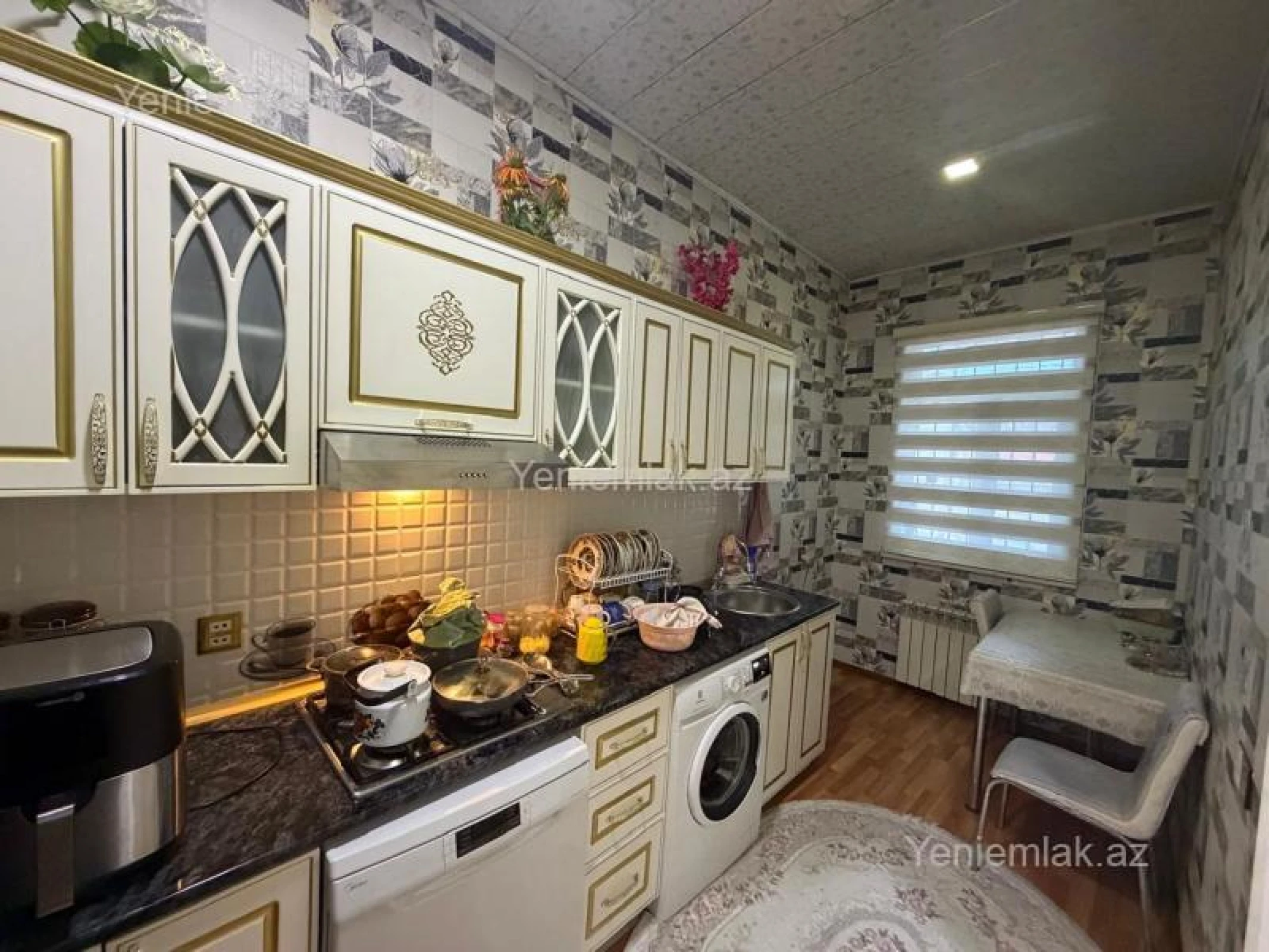 Satılır 3 otaqlı həyət evi 200 m²