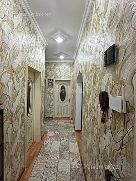 Satılır 3 otaqlı həyət evi 200 m²