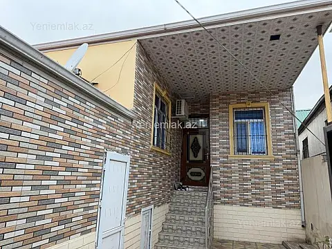 Satılır 3 otaqlı həyət evi 200 m²