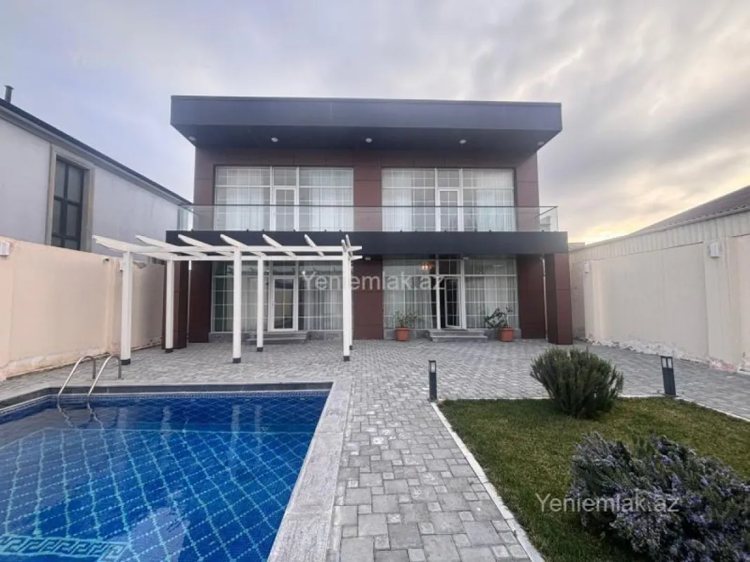 Satılır 4 otaqlı həyət evi 330 m²