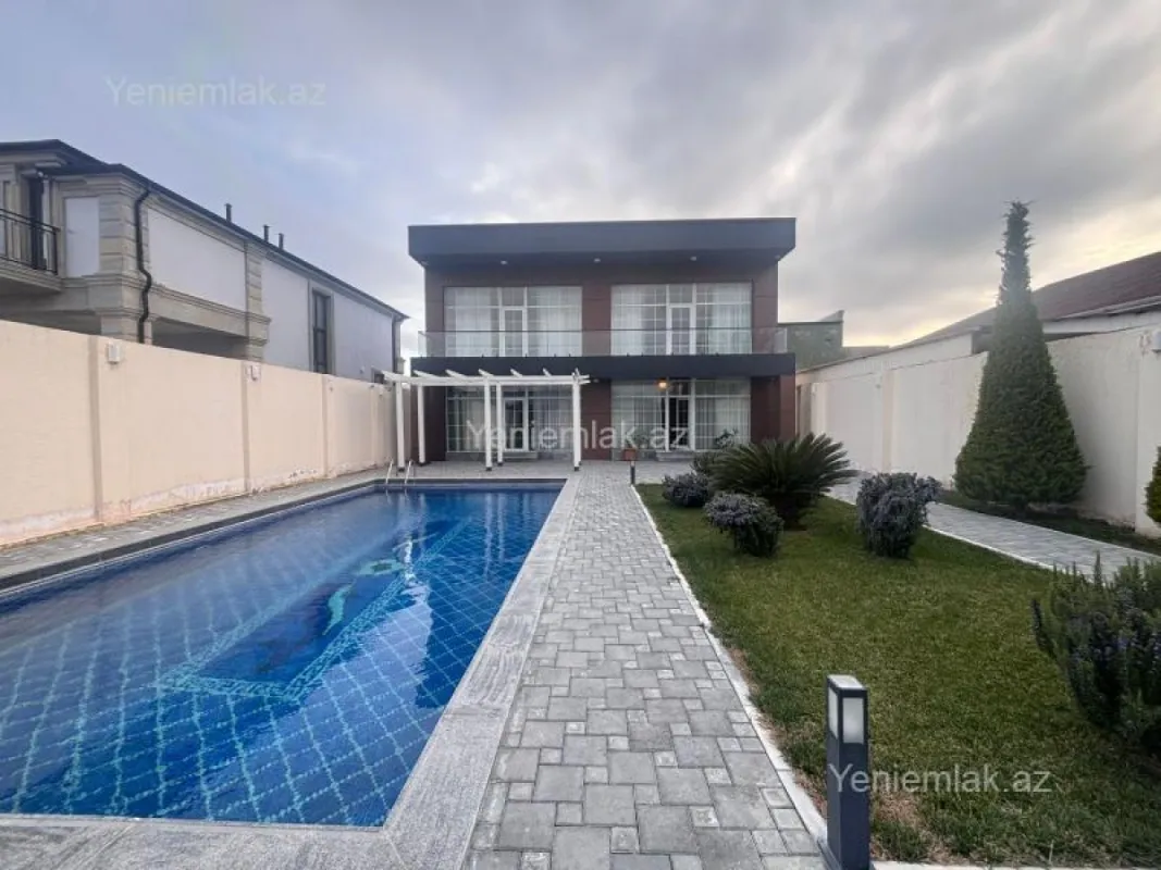 Satılır 4 otaqlı həyət evi 330 m²