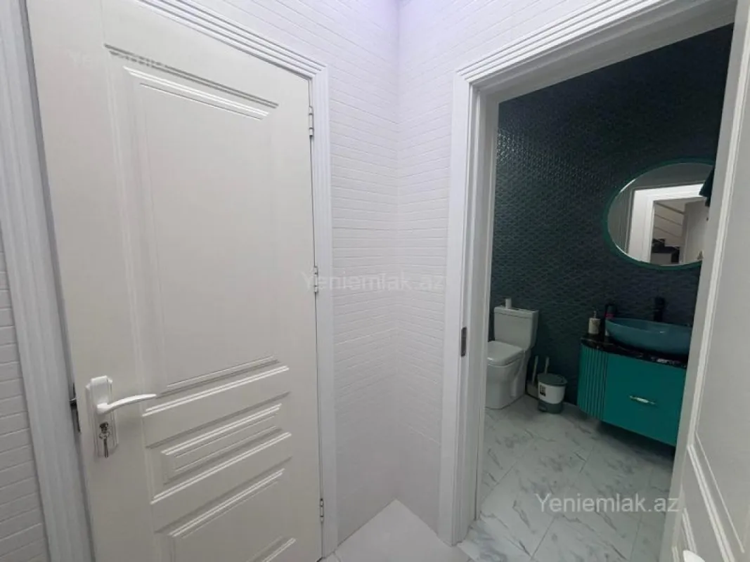 Satılır 4 otaqlı həyət evi 330 m²
