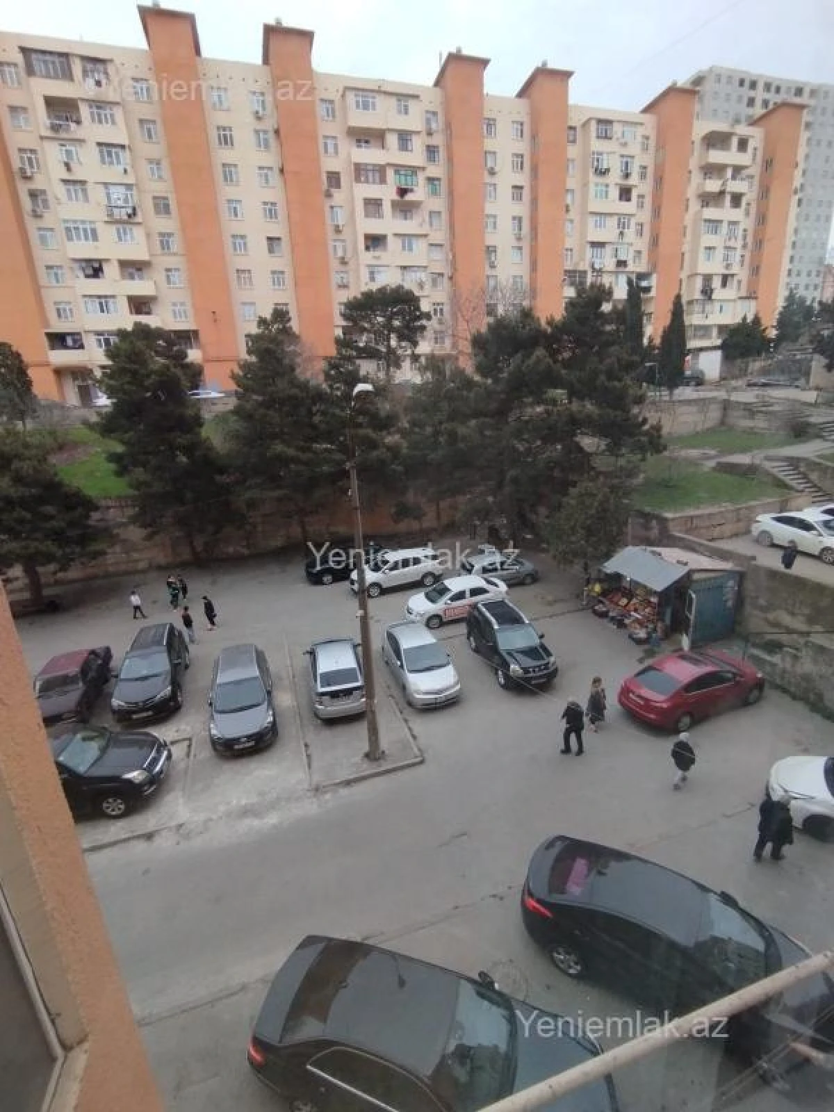 Satılır 3 otaqlı köhnə tikili 55 m²