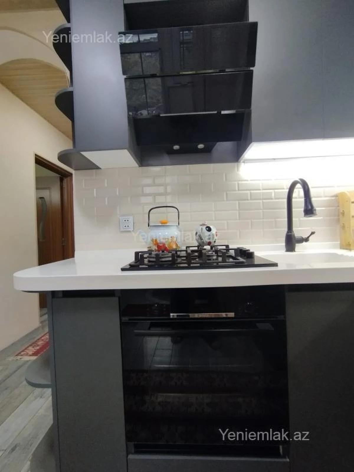 Satılır 3 otaqlı köhnə tikili 55 m²