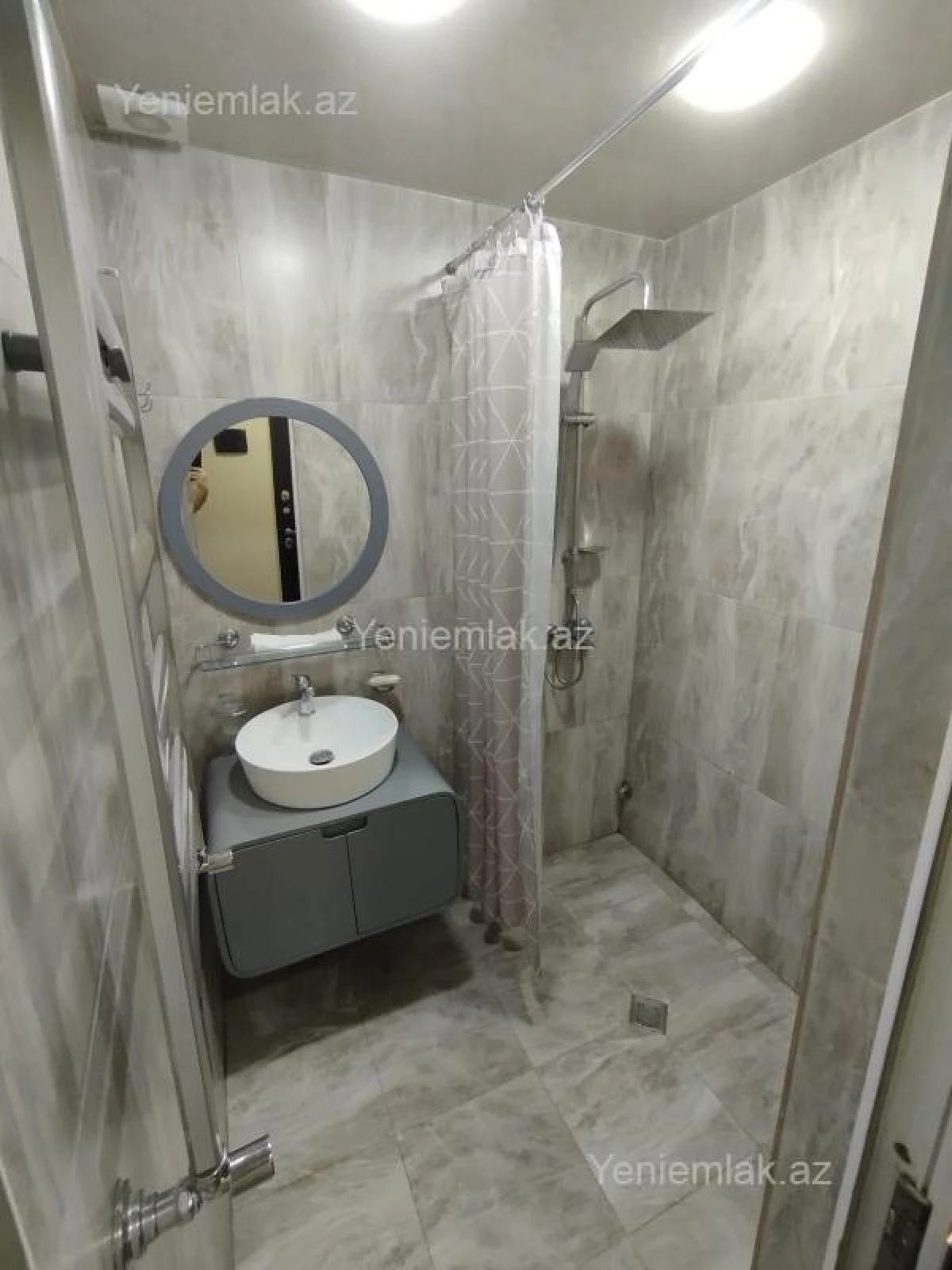 Satılır 3 otaqlı köhnə tikili 55 m²