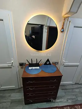 Satılır 3 otaqlı köhnə tikili 55 m²