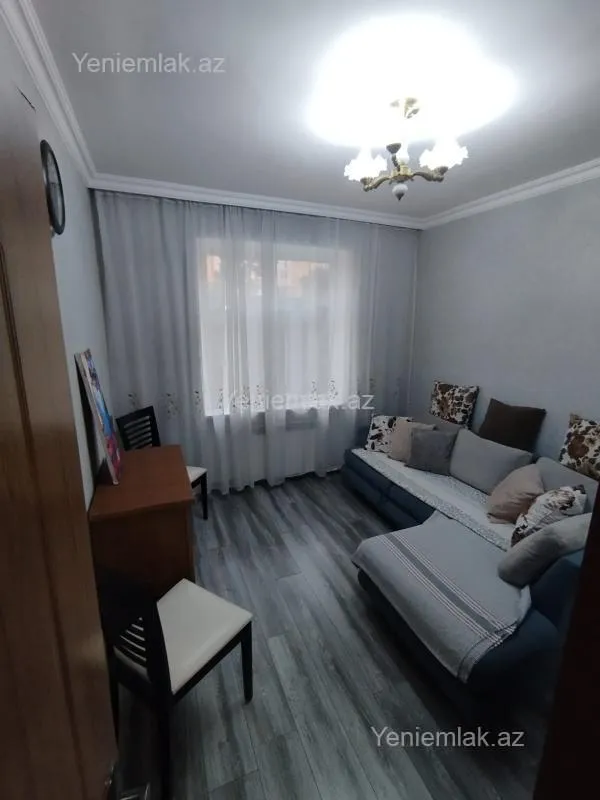 Satılır 3 otaqlı köhnə tikili 55 m²