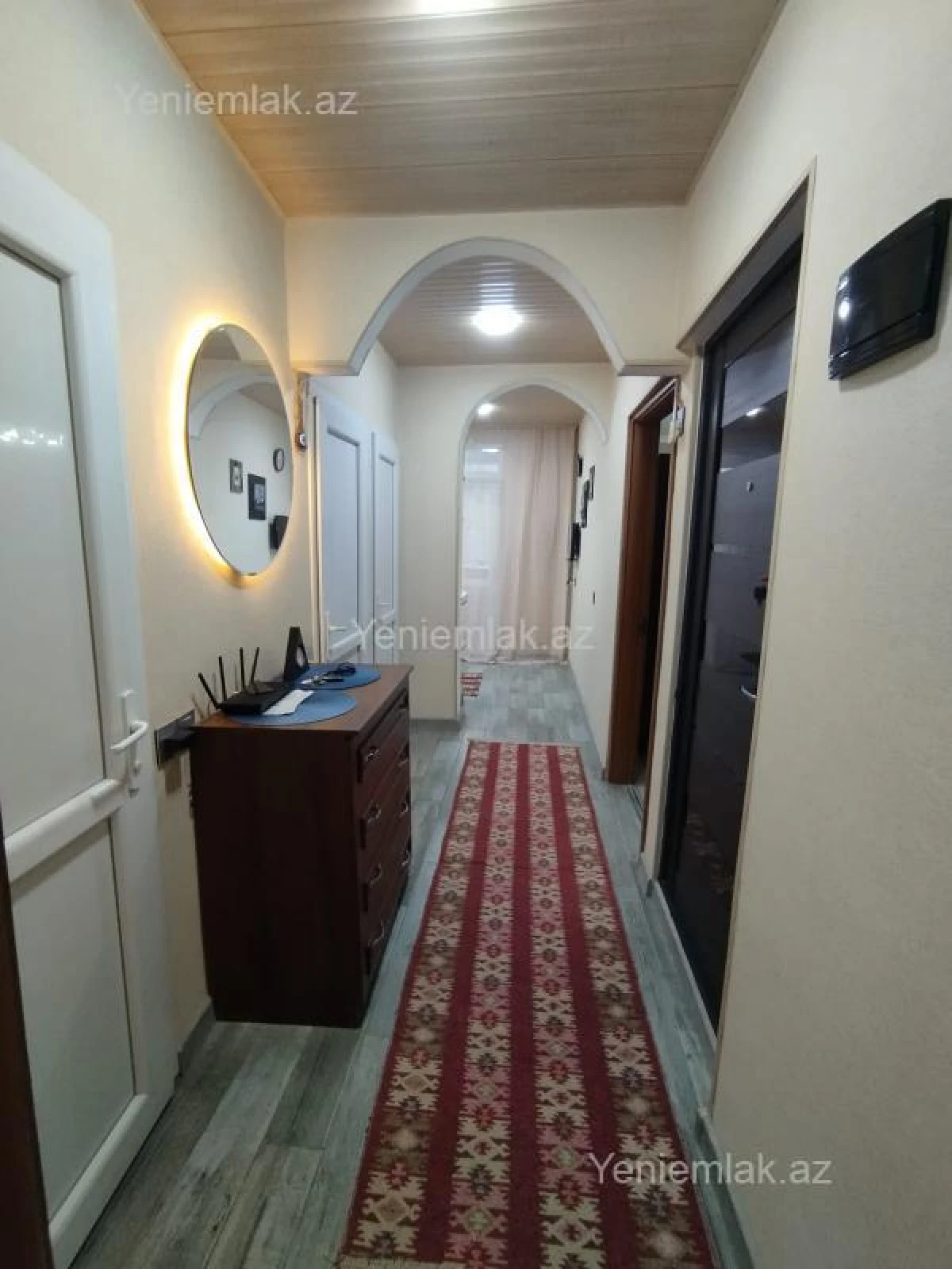 Satılır 3 otaqlı köhnə tikili 55 m²