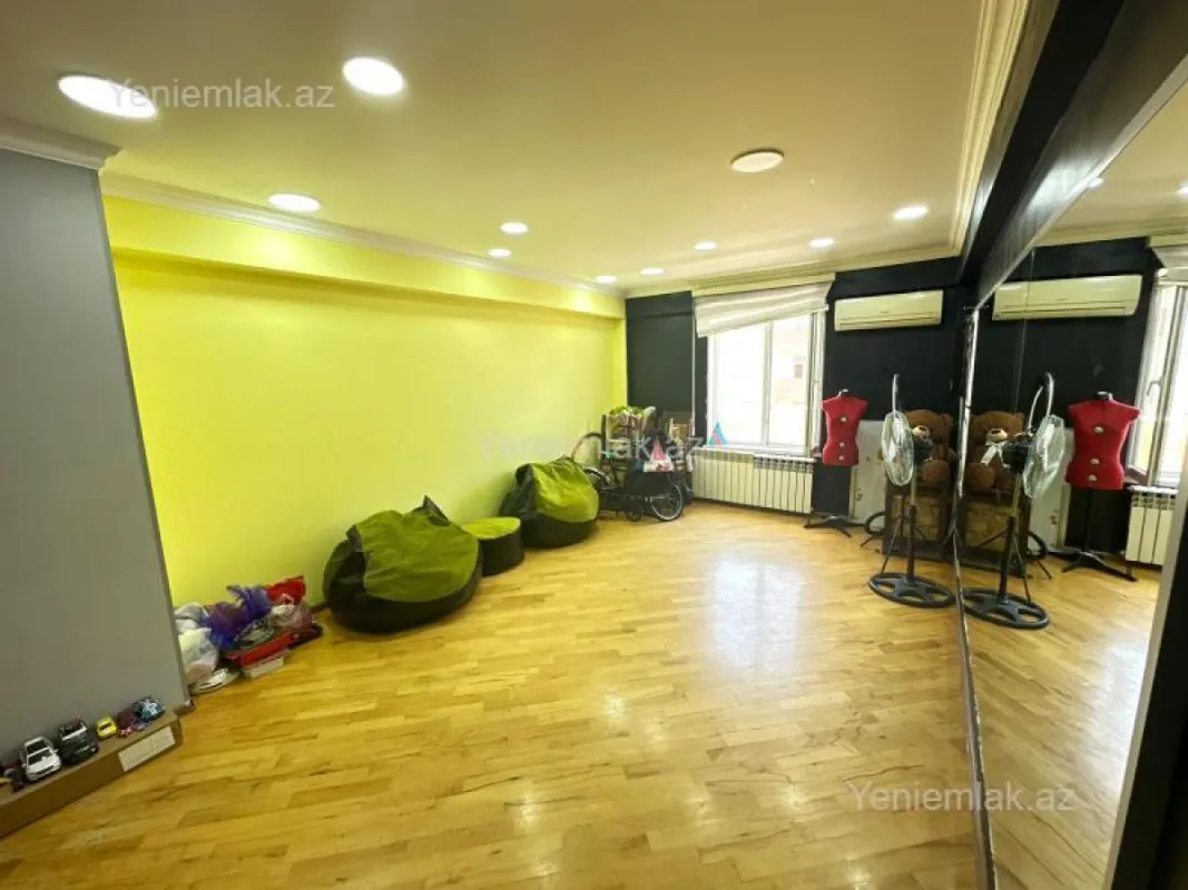 Satılır 2 otaqlı yeni tikili 77.7 m²