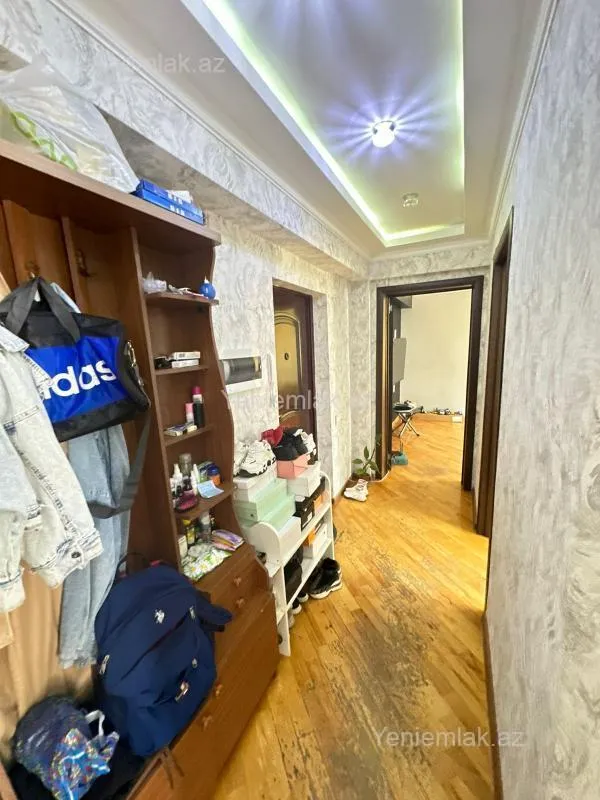 Satılır 2 otaqlı yeni tikili 77.7 m²