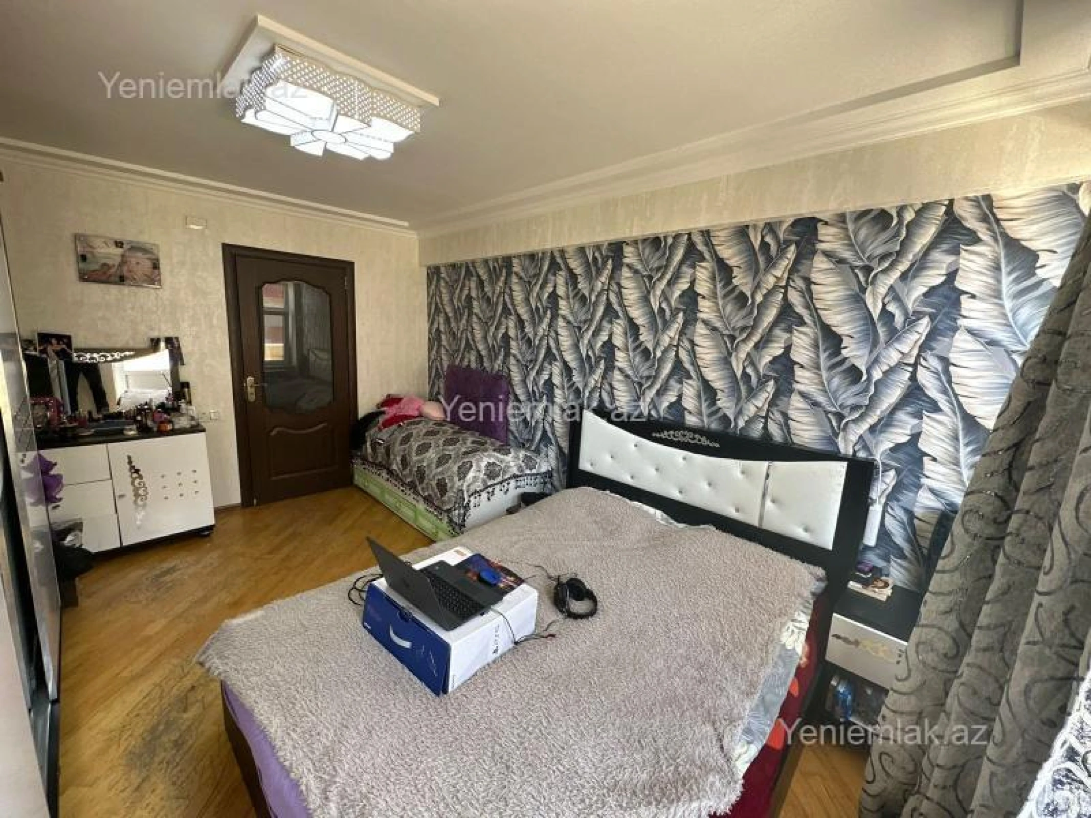 Satılır 2 otaqlı yeni tikili 77.7 m²