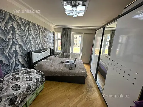 Satılır 2 otaqlı yeni tikili 77.7 m²