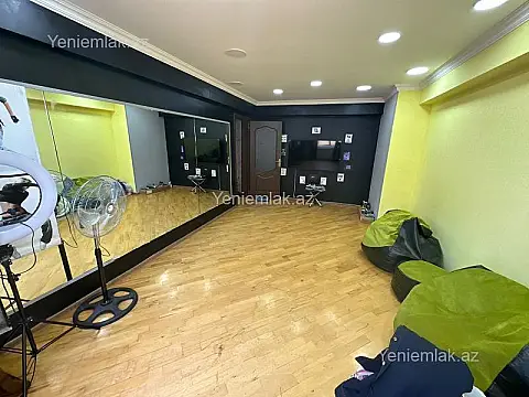 Satılır 2 otaqlı yeni tikili 77.7 m²