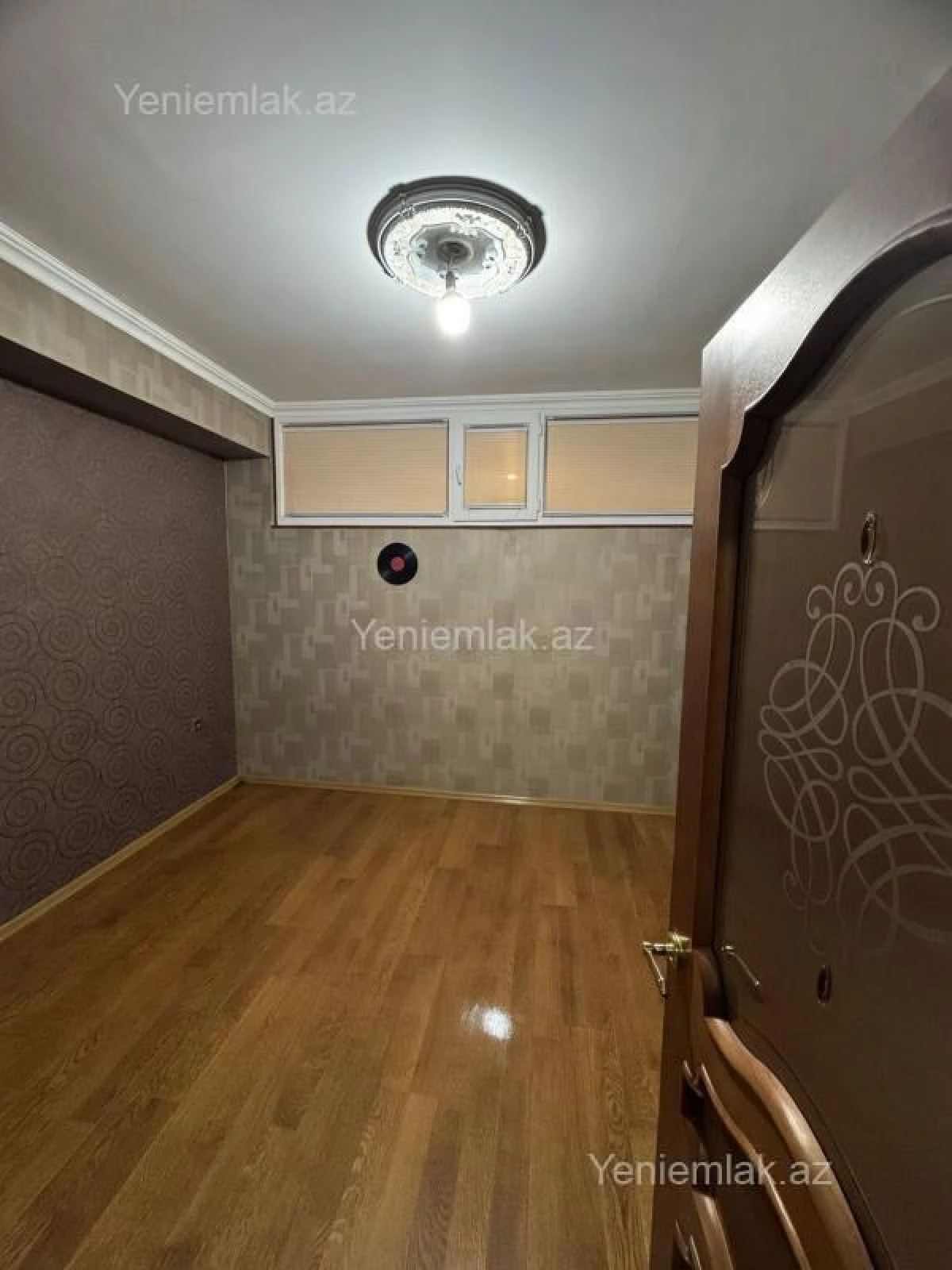 Satılır 3 otaqlı yeni tikili 70 m²