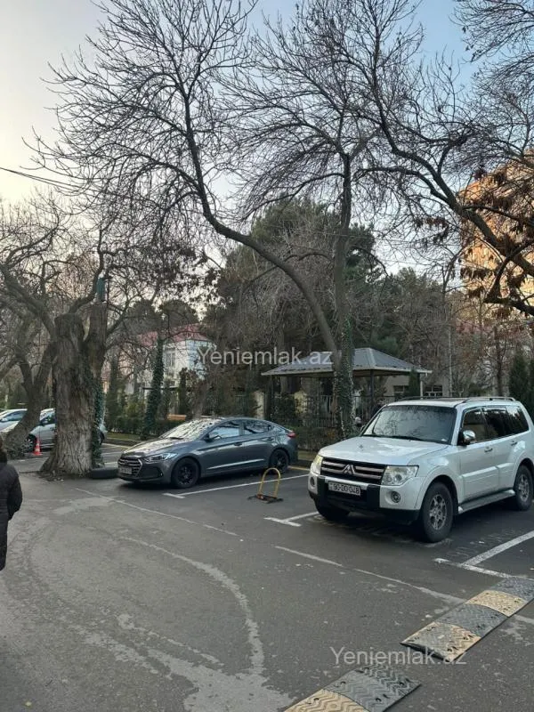Satılır 4 otaqlı yeni tikili 110 m²