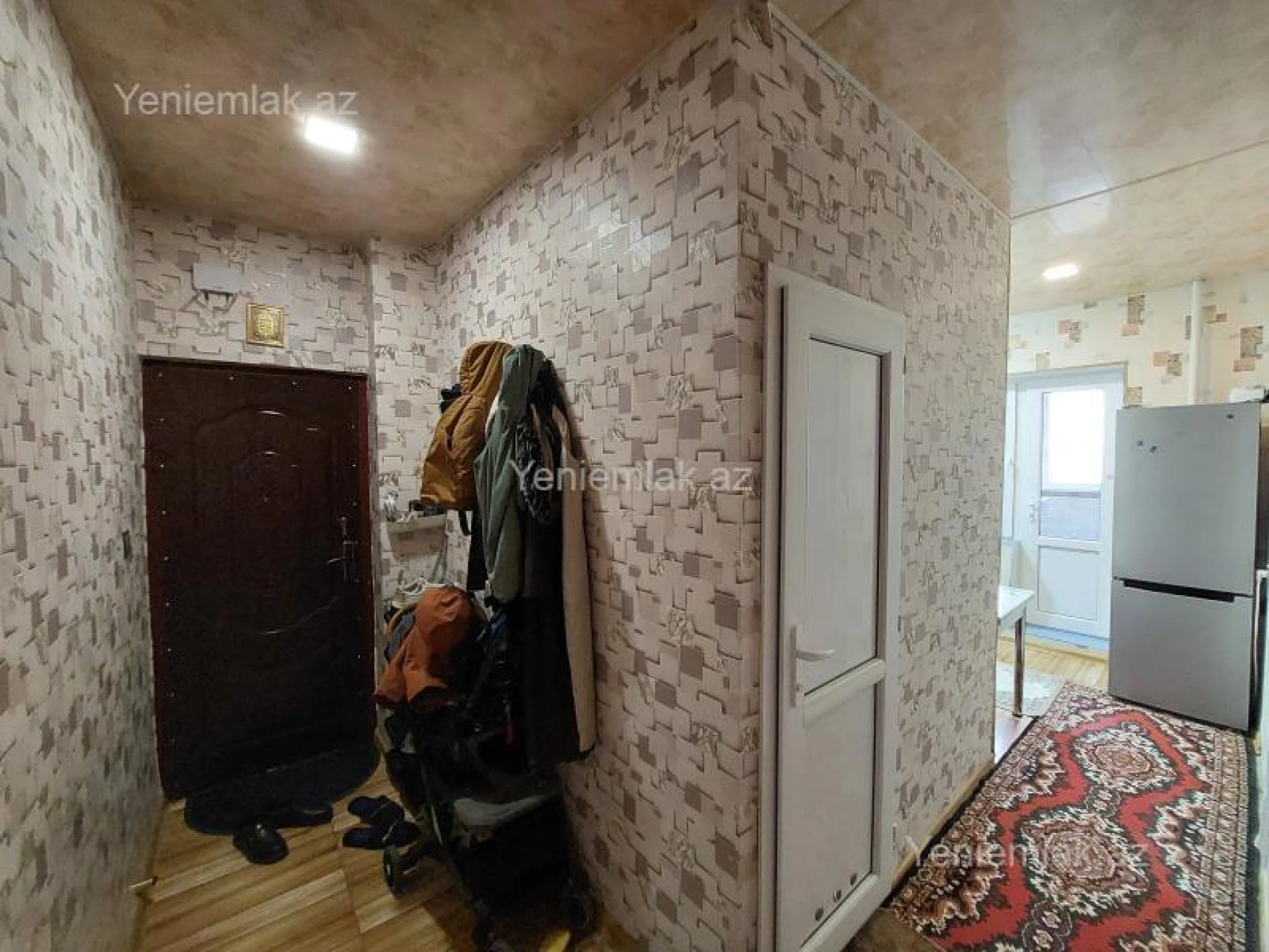 Satılır 1 otaqlı köhnə tikili 37 m²