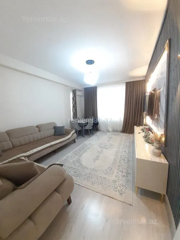 Satılır 3 otaqlı yeni tikili 100 m²