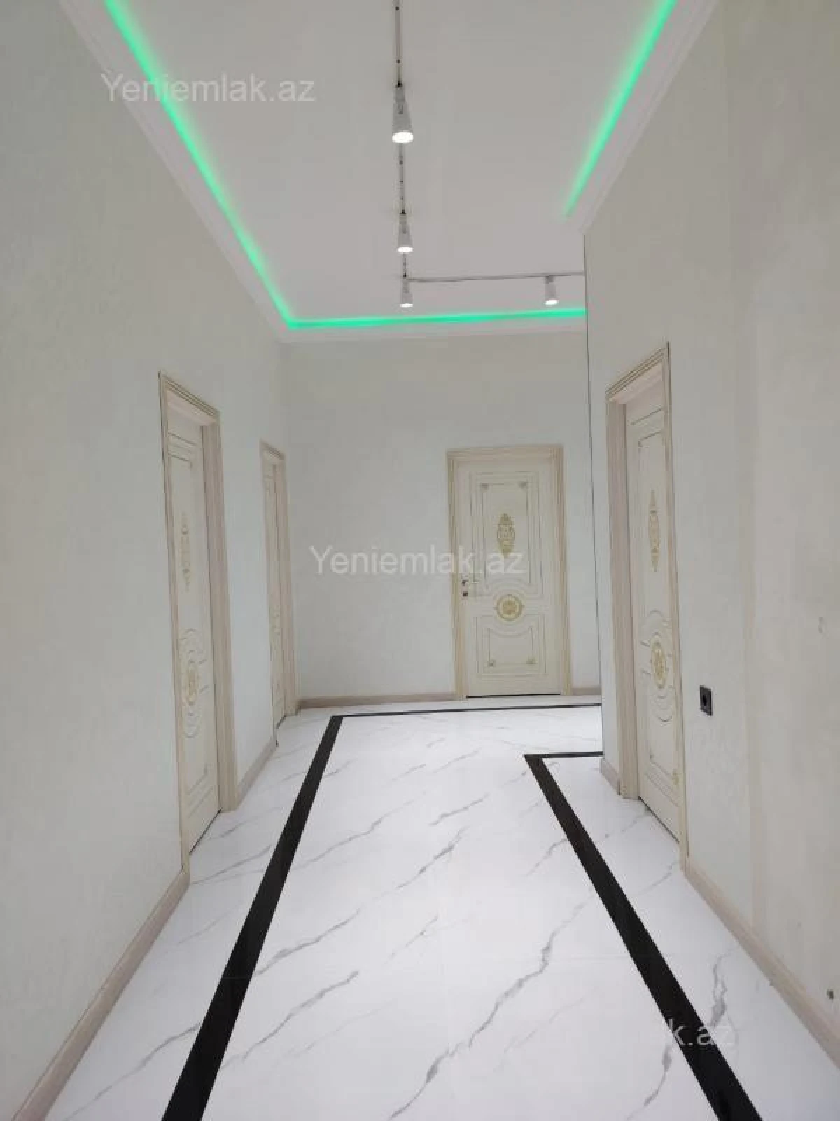 Satılır 4 otaqlı həyət evi 150 m²