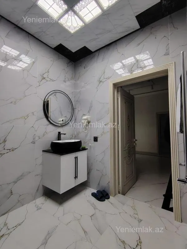 Satılır 4 otaqlı həyət evi 150 m²