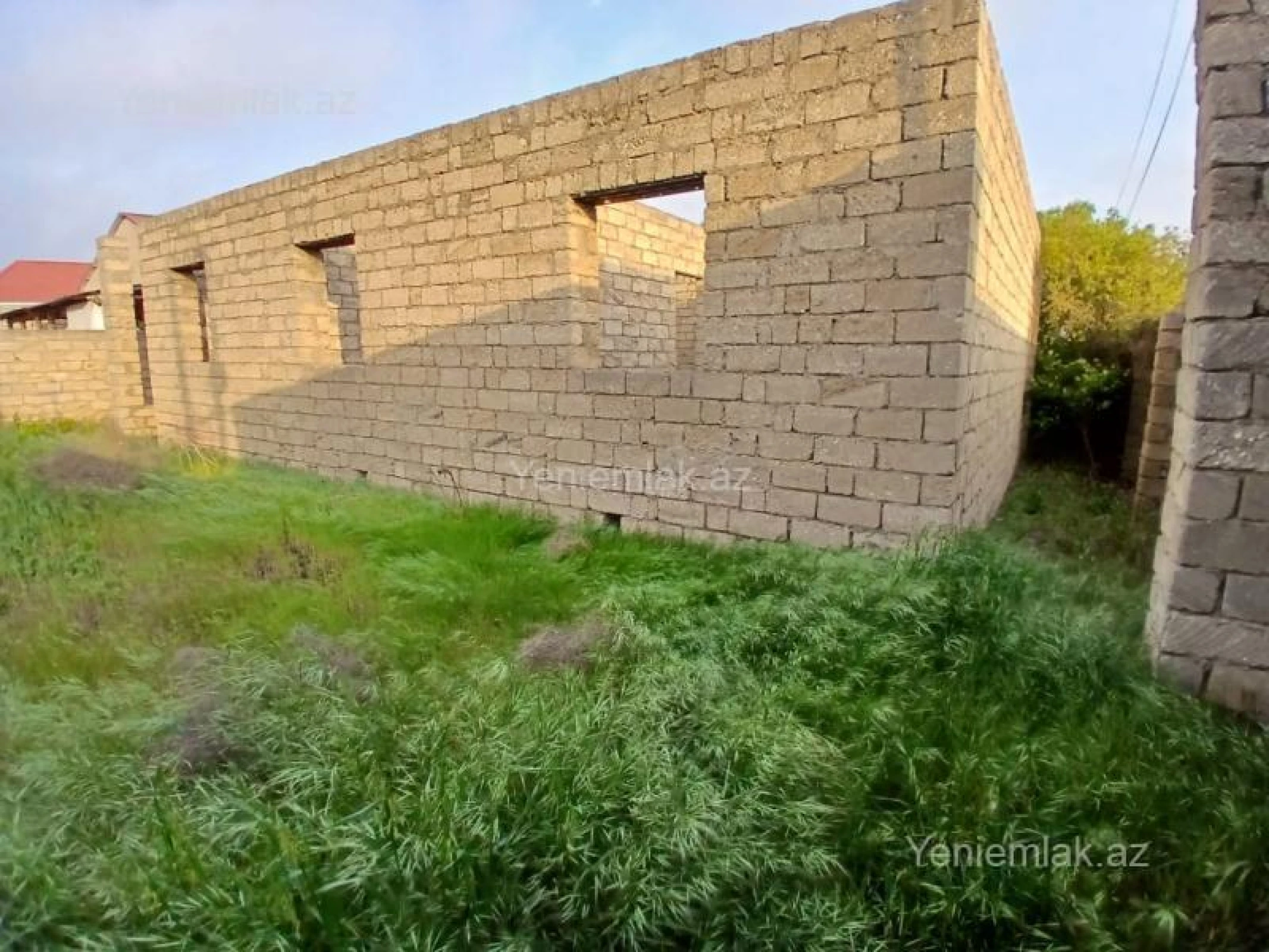 Satılır 4 otaqlı həyət evi 140 m²