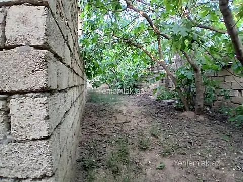 Satılır 4 otaqlı həyət evi 140 m²