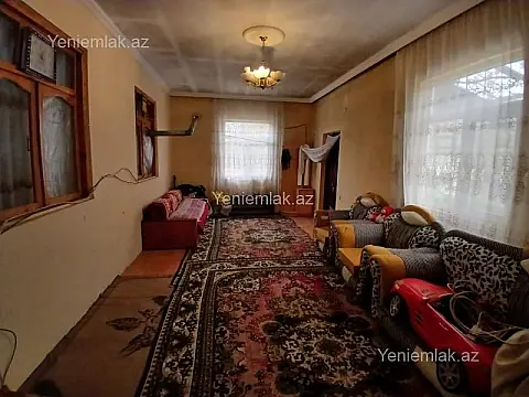 Satılır 5 otaqlı həyət evi 150 m²