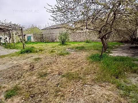 Satılır 5 otaqlı həyət evi 150 m²