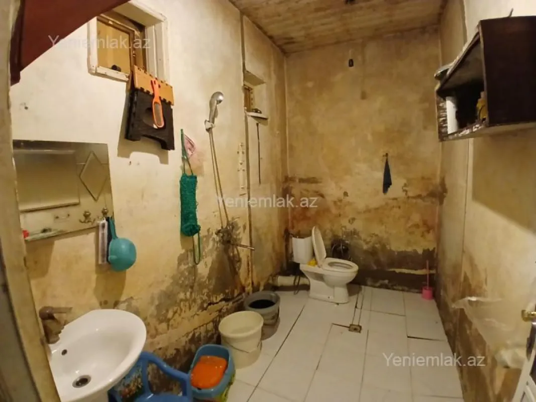 Satılır 5 otaqlı həyət evi 150 m²