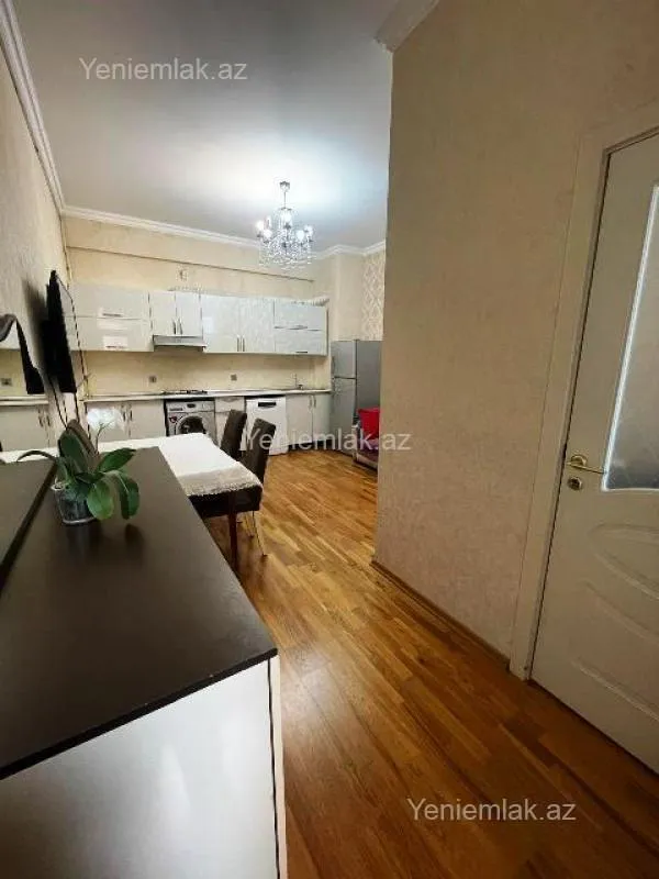 Satılır 2 otaqlı yeni tikili 53 m²