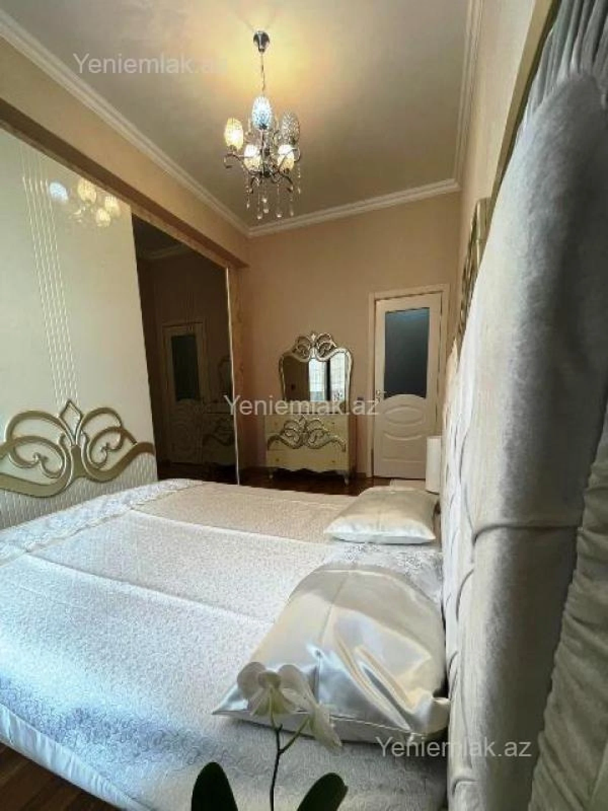 Satılır 2 otaqlı yeni tikili 53 m²