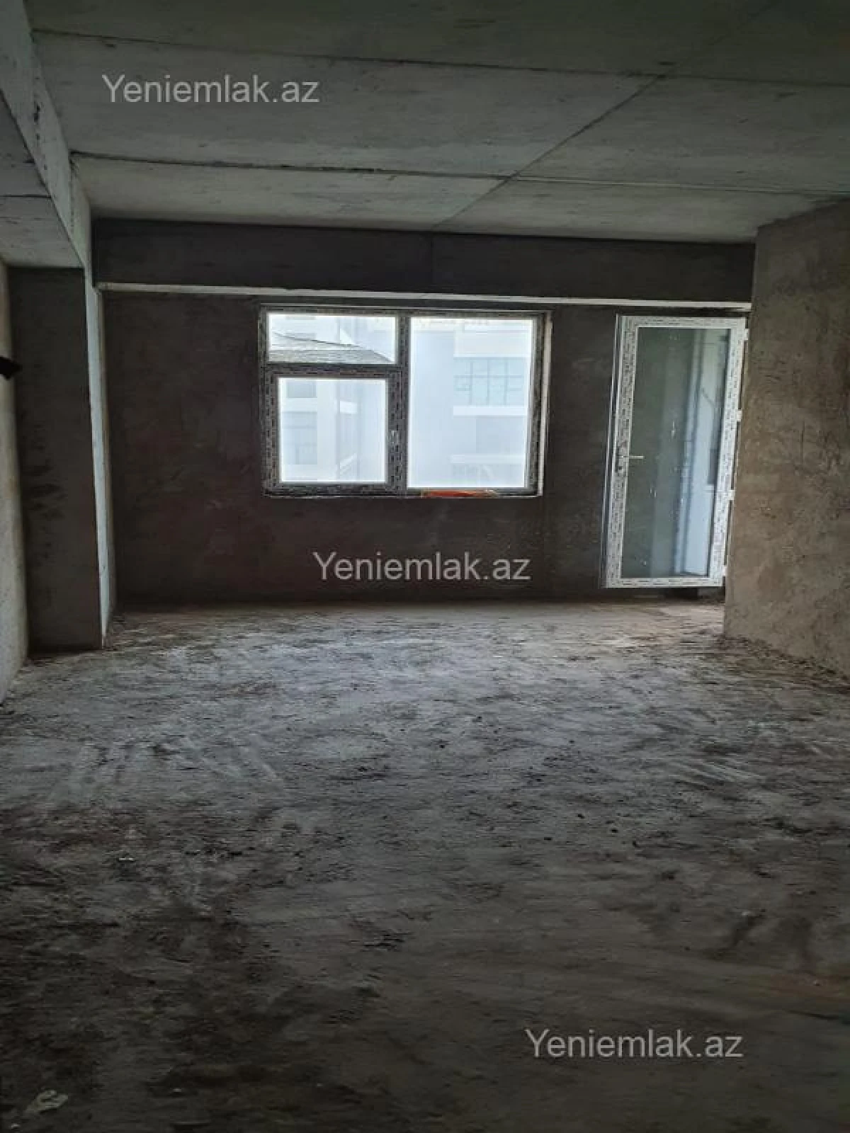 Satılır 4 otaqlı yeni tikili 155 m²