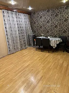 Satılır 2 otaqlı köhnə tikili 55 m²