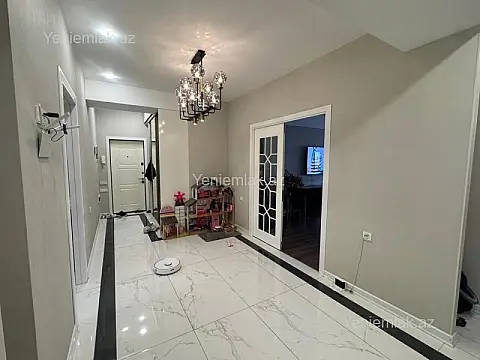 Satılır 3 otaqlı yeni tikili 113 m²