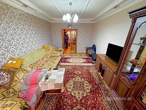 Satılır 3 otaqlı köhnə tikili 90 m²