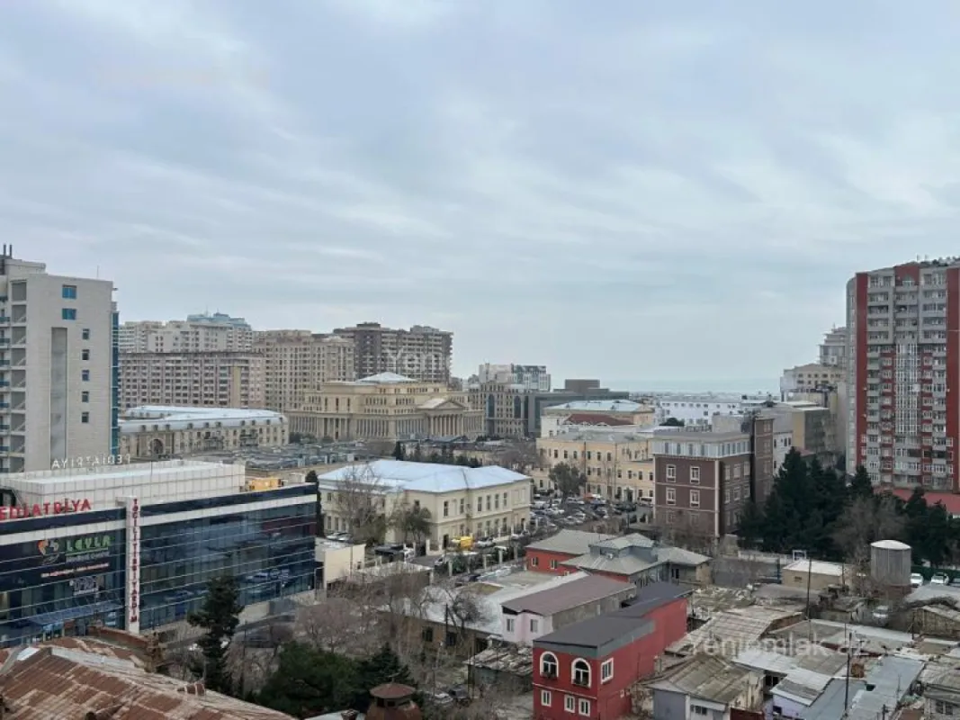 Satılır 2 otaqlı yeni tikili 85 m²