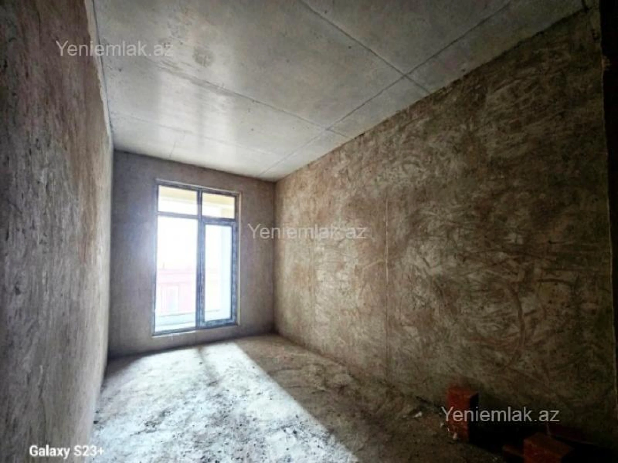 Satılır 2 otaqlı yeni tikili 72 m²