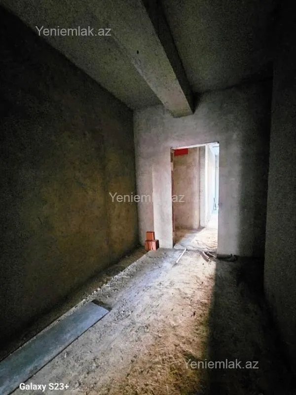 Satılır 2 otaqlı yeni tikili 72 m²