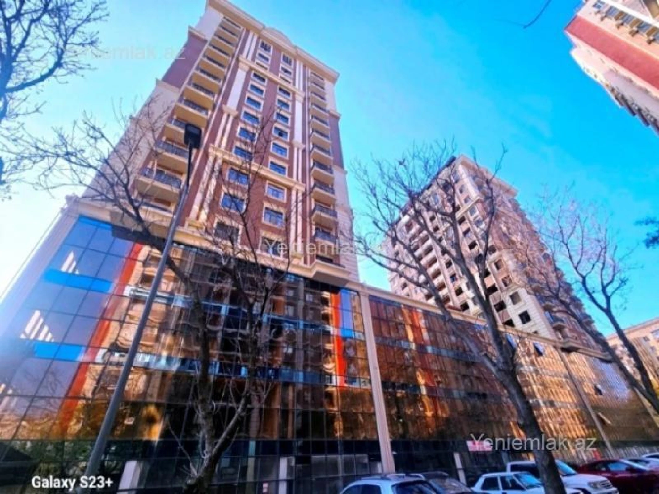 Satılır 2 otaqlı yeni tikili 72 m²