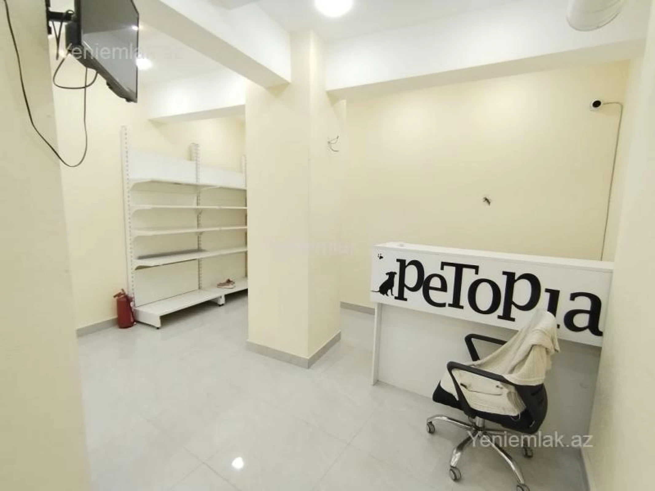 Satılır 6 otaqlı obyekt 135 m²