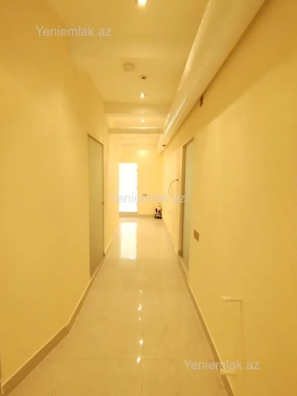 Satılır 6 otaqlı obyekt 135 m²