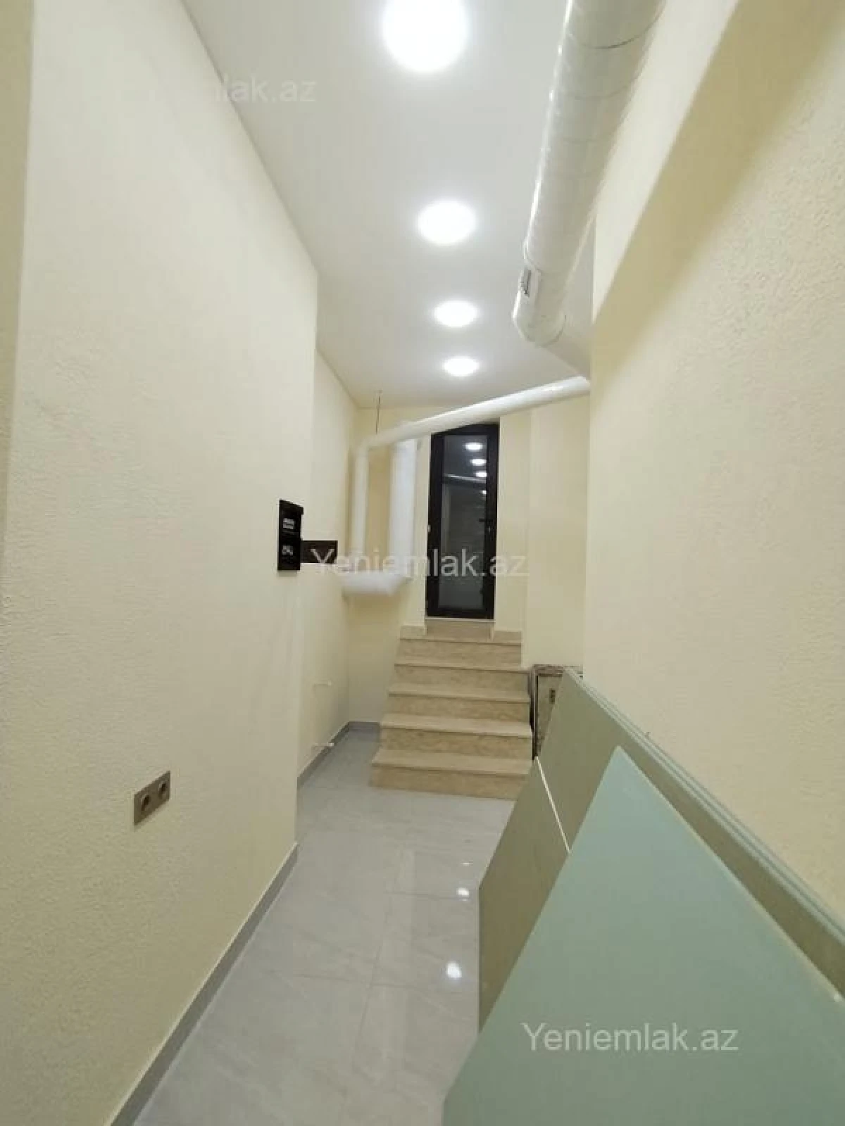 Satılır 6 otaqlı obyekt 135 m²