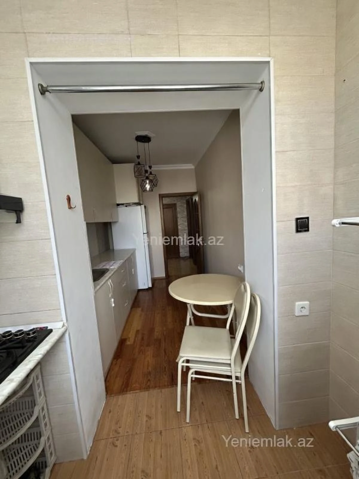 Satılır 2 otaqlı köhnə tikili 50 m²
